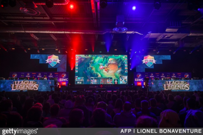 FRANCE-ENTERTAINMENT-GAME-FAIR