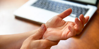 wrist pain